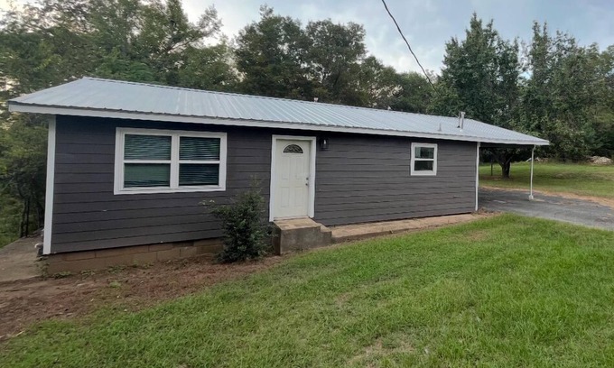 Murfreesboro House | Murfreeboro AR !Enchanting 2-bedroom house with Heat and AC in Murfreesboro