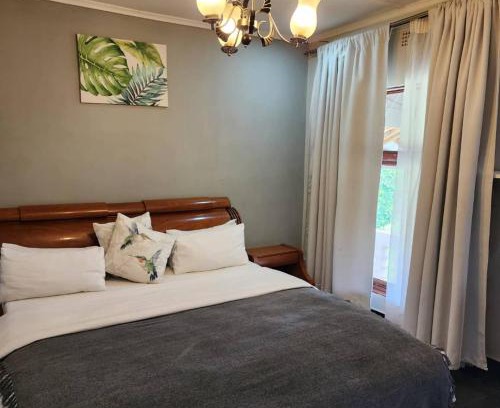 Zambia House | Mutanda Georgie's Bar & Grill