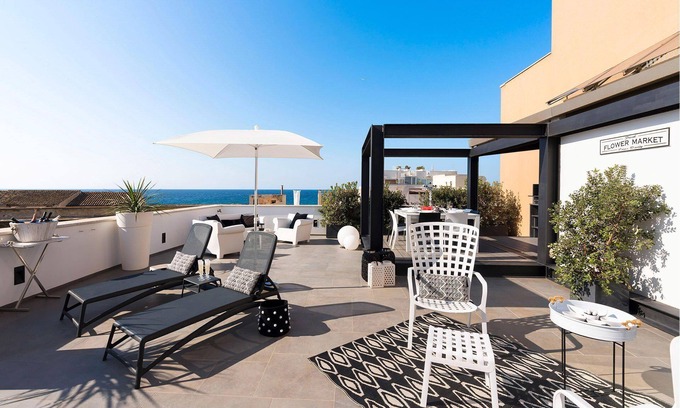 Trapani City Centre House | My Rental Homes - Dimora Simona with panoramic terrace and views of sea and Dome.