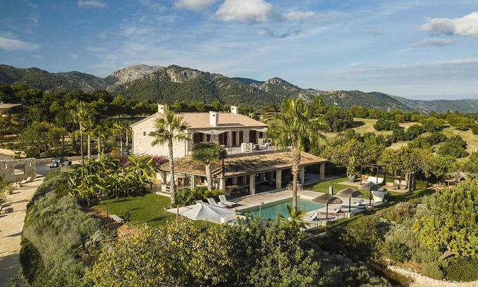 Moscari Villa | My Rental Homes - Villa Vineyard with pool, barbeque and private garden