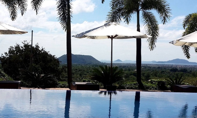 Pong Teuk Commune Hotel | Myhouse Resort