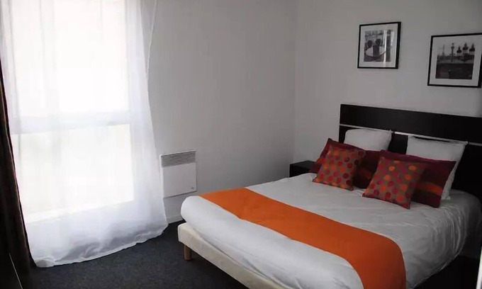 Saint-Pierre - Rene II - Bonsecours Apartment | Néméa Aparthotel Nancy* - 2 Rooms 4 People