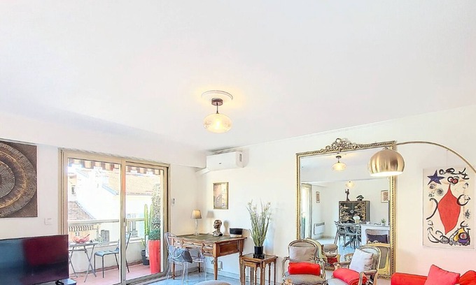 Nice City Centre Apartment | N&J - LA NISSARDE TERRASSE - Central - By sea