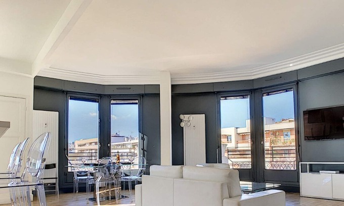 Les Baumettes Apartment | N&J - LES AIGLES - Very close sea - Top floor