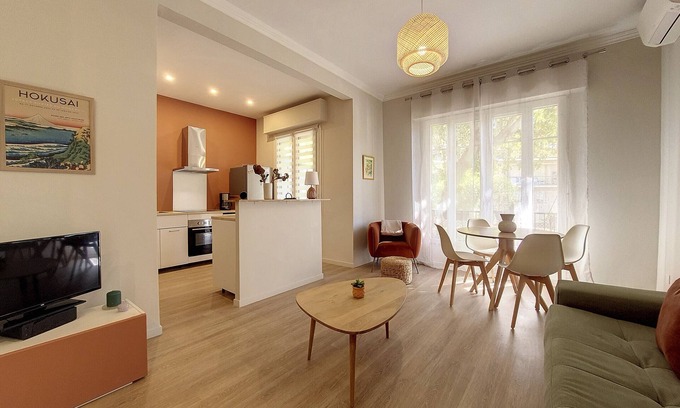 Les Baumettes Apartment | N&J - PALAIS VEGA - Balcony - Central