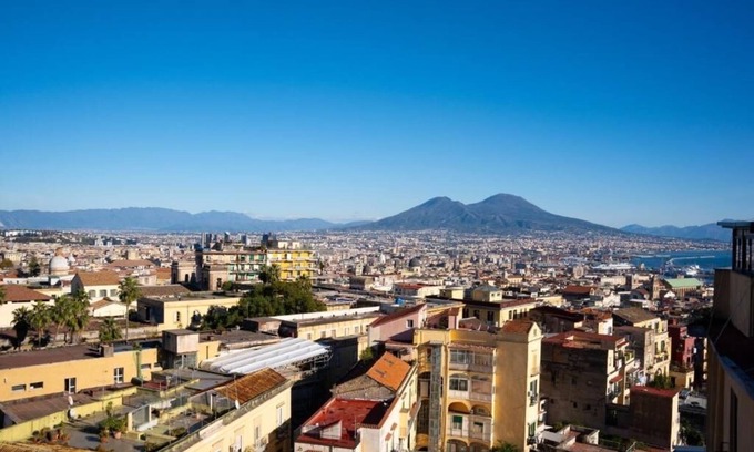 Chiaia House | NA Beautiful View Rooftop-B&B - Family Room