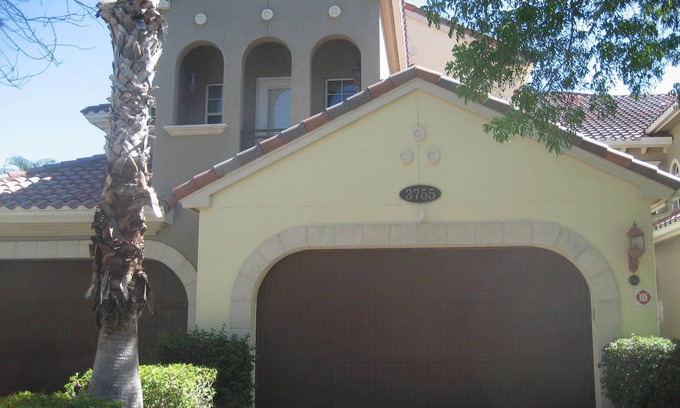 Naples Condo | Naples, FL Fiddler's Creek Gated Community Coach Home 10 minutes Marco Island