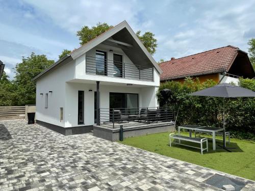 Zanka House | Napsugár Vendégház