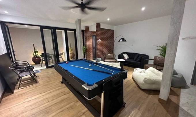 Pelabuhan Klang House | Nara s Luxe Villa#pooltable#karaoke#partyhouse