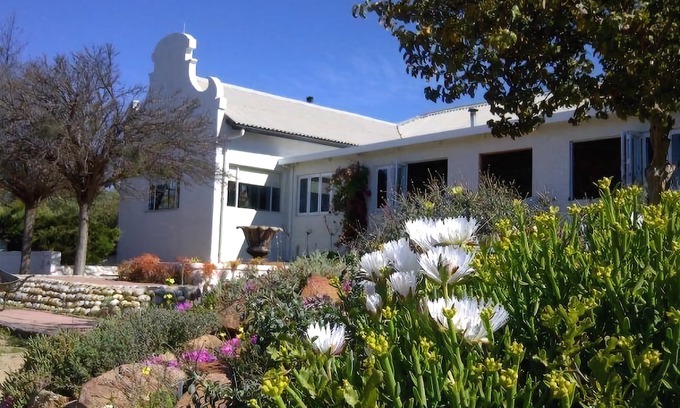 Springbok Hotel | Naries Namakwa Retreat