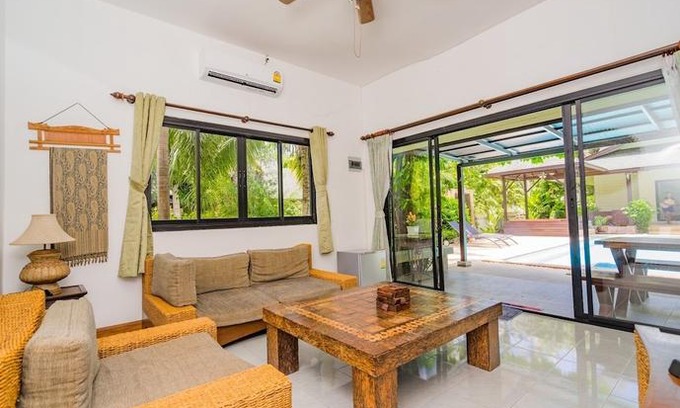 Hua Thanon Villa | Natien Beach Villa