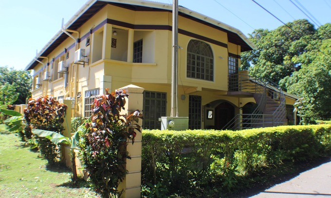 Bon Accord Village House | Native Abode