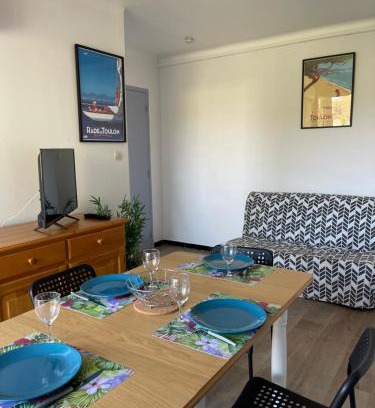 La Seyne-sur-Mer Apartment | Nature and Beach Getaway