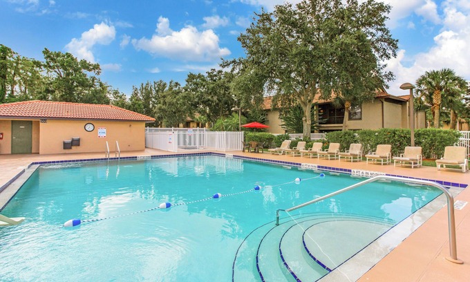 Solivita Hotel | Nature Escape! Pool, Parking, Near Ridgewood Lakes Golf & Country Club