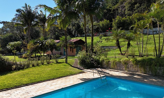 Bom Jesus dos Perdoes House | Nature, pool, lagoon, trails and horses