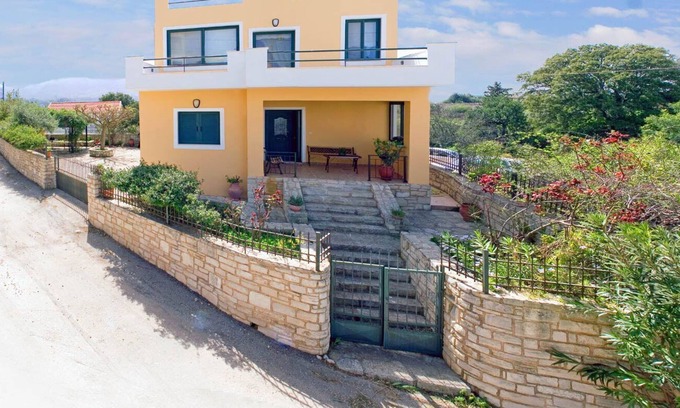 Malaxa Villa | Nature Treasure Villa