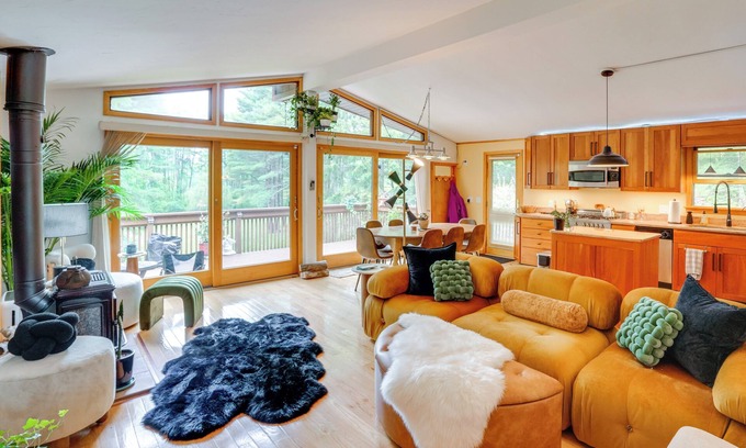 Egremont Cabin | Near Hiking: Renovated 4-Acre Berkshires Retreat!