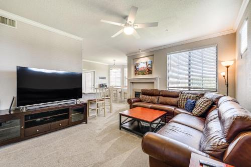 Gilbert Apartment | Near Spring Training Mesa Condo with Pool Access!