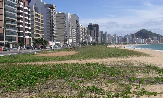 Itapua Apartment | Near the beach, 3qts. airy and comfortable. Easy access. Close to everything.