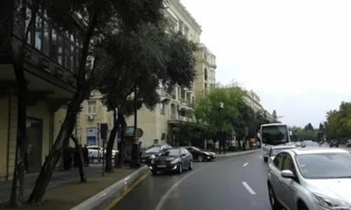 Baku Old Town Apartment | Neftiannikov Avenue Apartment