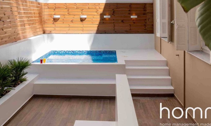 Athens Apartment | Nemeseos 80m² Apartment with Roof Garden and Pool
