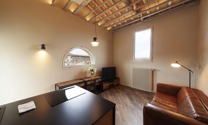 Santa Croce Apartment | Neri 23