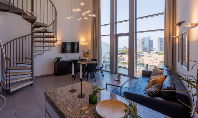 Neve Tzedek Apartment | Neve Tsedek 2BR Loft with Balcony, parking, Pool