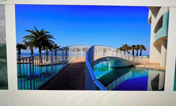 Orange Beach Condo | New 27th Floor Condo W/Amazing Ocean Views! C2706 NewTower HOT TUB/Grill NEW!