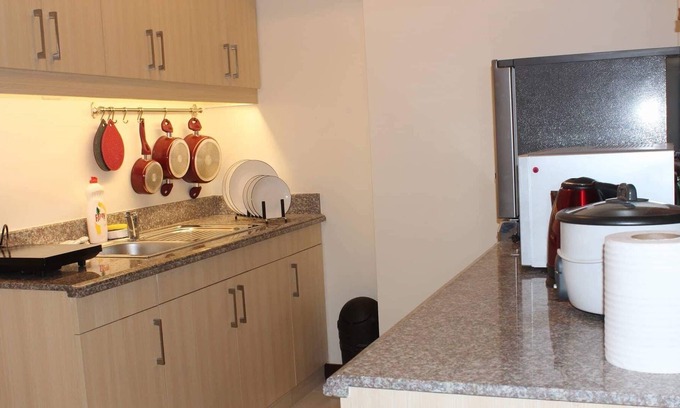 Pasig House | NEW 2BR Modern Urban Living - Resort Amenities w/parking - kapitolyo Pasig