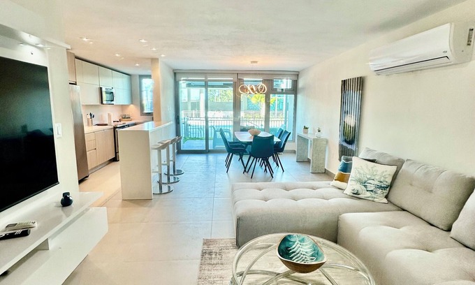 Isla Verde Apartment | NEW 3/2 GARDEN APT. FULL BACKUP GENERATOR, 2 POOLS, NEAR BEACH, GYM, 2 PARKINGS.