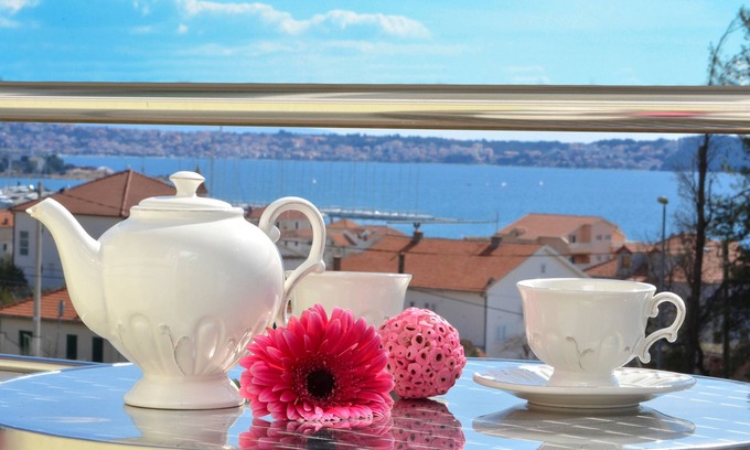 Seget Donji Apartment | New apartments near the sea