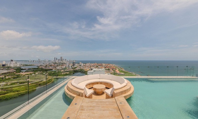 El Cabrero Apartment | New Apt Beautiful Sea View and Walled City 2BR