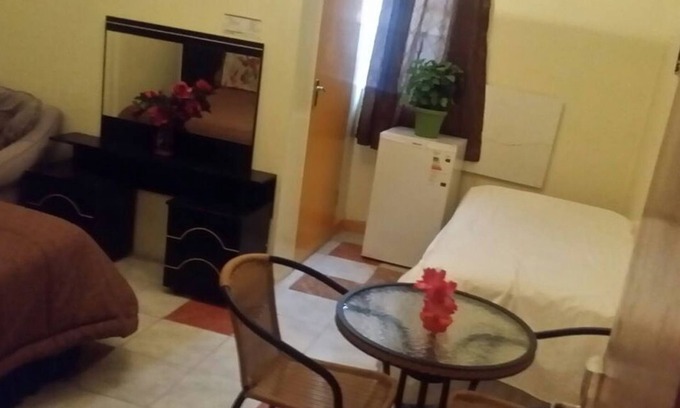 Bezuidenhout Valley House | New Arrival Guest House