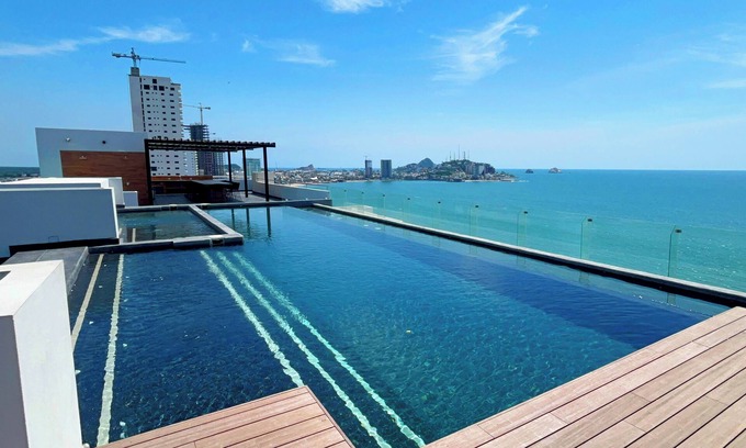 Mazatlan Apartment | NEW beachfront apartment in Mazatlan fully furnished and equipped.