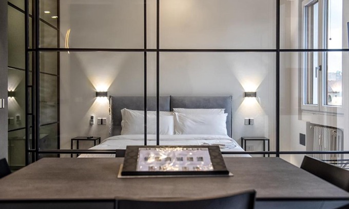 Gioia Apartment | New & Bright Balcony Flat by Central Station