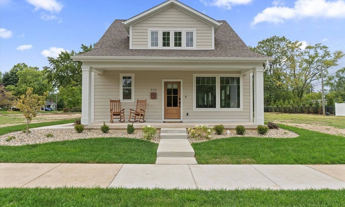 Northeast South Bend House | NEW BUILD 4 bed 3 bath. View of Notre Dame.