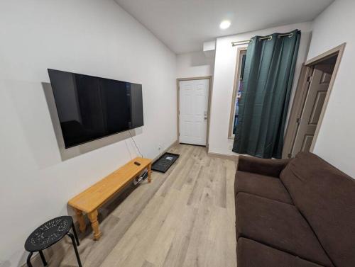 Downtown Niagara Falls Apartment | NEW! Casino Close Comfort walk to the falls