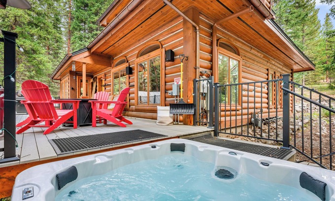 Breckenridge House | New! Cozy Mtn Cabin W/Private Hot Tub