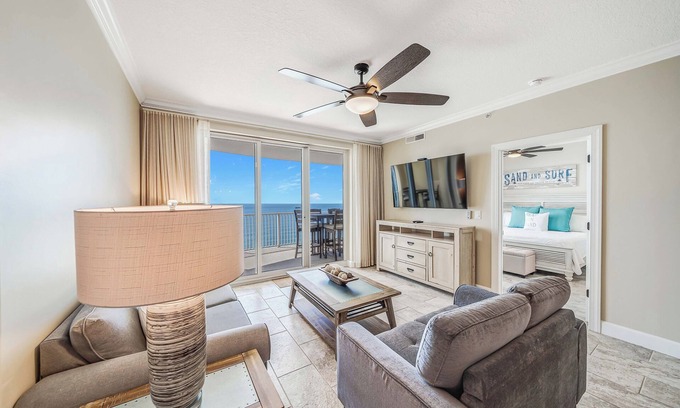 West Panama City Beach Condo | NEW Emerald Isle 2009 "The Shore Break" Pool, FREE Tix & Beach Service for 4!