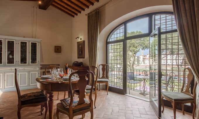San Niccolo House | New flat with garden and panoramic terrace close to Ponte Vecchio