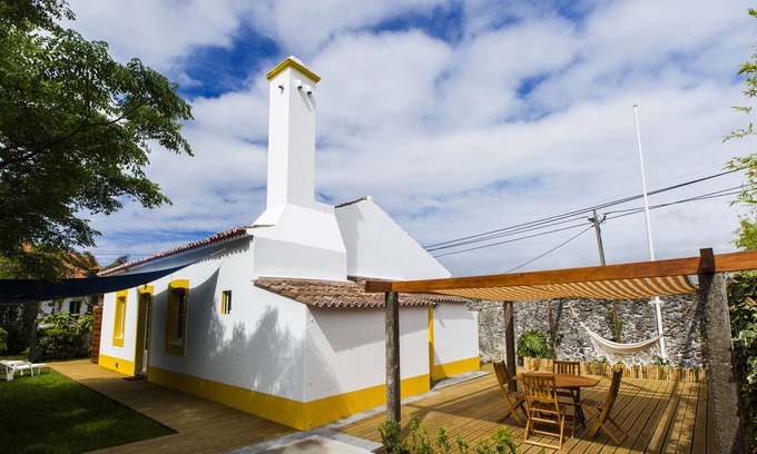 Livramento House | NEW&FRESH #chill in Casa Villa Cottage