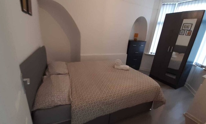 Liverpool Apartment | New Gorgeous❤️3Bedrooms❤️Near City Centre