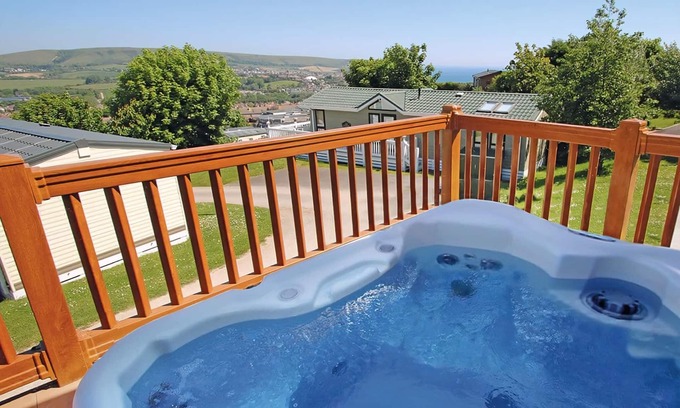 Swanage House | New in 2020 - 12ft wide caravan with one double, two twin.