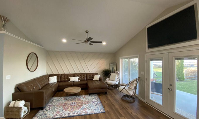 Bass Lake House | *New Listing* Cozy Lakefront Home - 10 Miles from Culver Academy