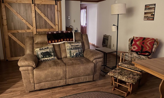 Angel Fire Condo | NEW listing!Cozy ski condo w/easy access to slopes, mountain bike&hiking trails!