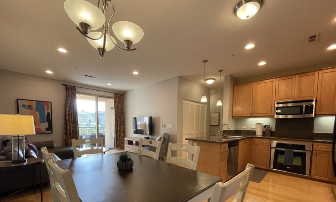 Carmel Valley Apartment | New Listing! Lovely 2-bedroom Carmel Valley Condo