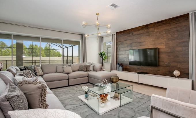 Indian Ridge House | New Listing! Solara Resort, 8mi to Disney & 15mi to Universal - FS309887
