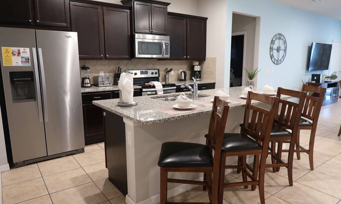 Four Corners House | New Listing! Windsor At Westside Resort, 7mi to Disney & 15mi to Universal - 103