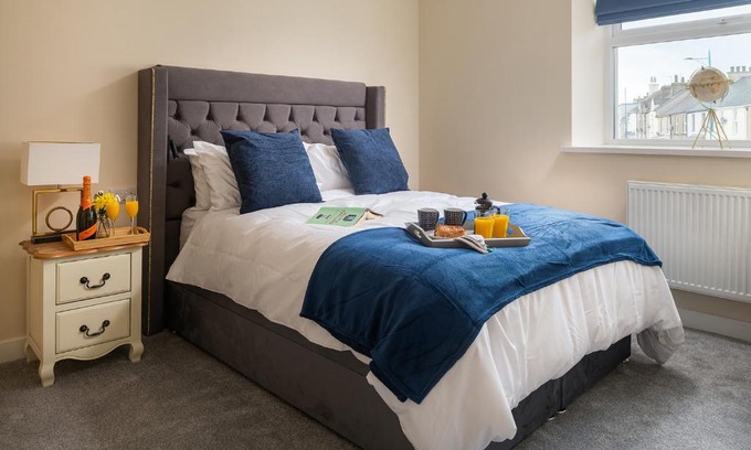 Penygroes House | NEW Luxurious Escape Charming Dog Friendly Cottage