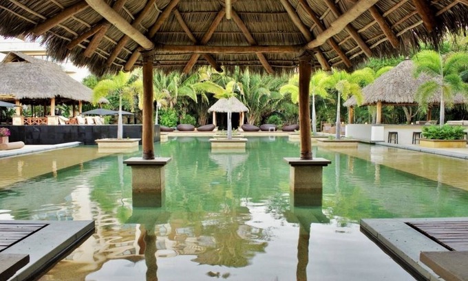 Litibu Condo | ★NEW★ LUXURY Condo with GORGEOUS Jungle & OCEAN VIEWS + Golf Course to 1min away